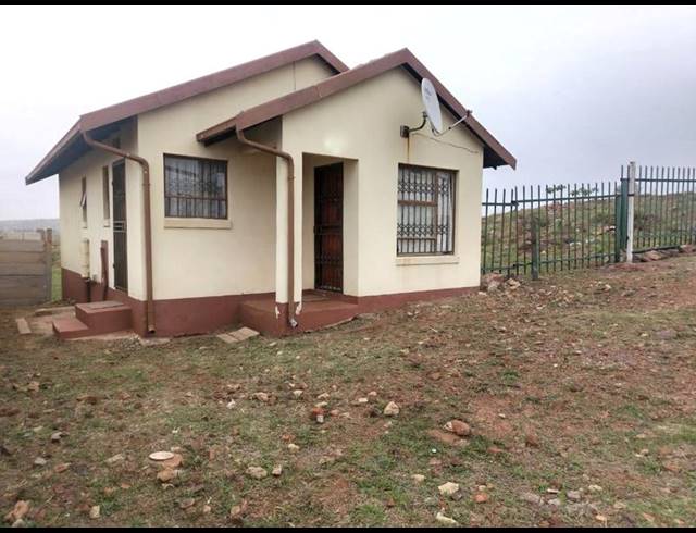 3 BEDROOM HOUSE FOR SALE IN LENASIA SOUTH